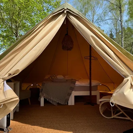 Soederlangvik Glamping