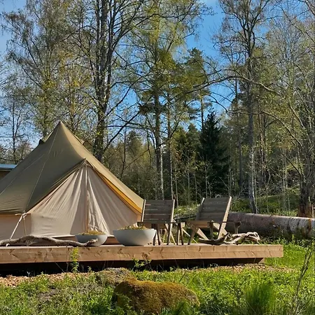 Luxussátor Soederlangvik Glamping Soderlangvik