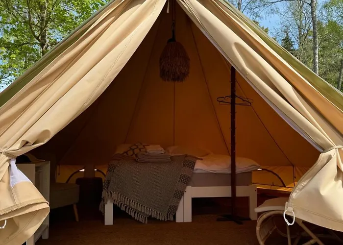 Soederlangvik Glamping